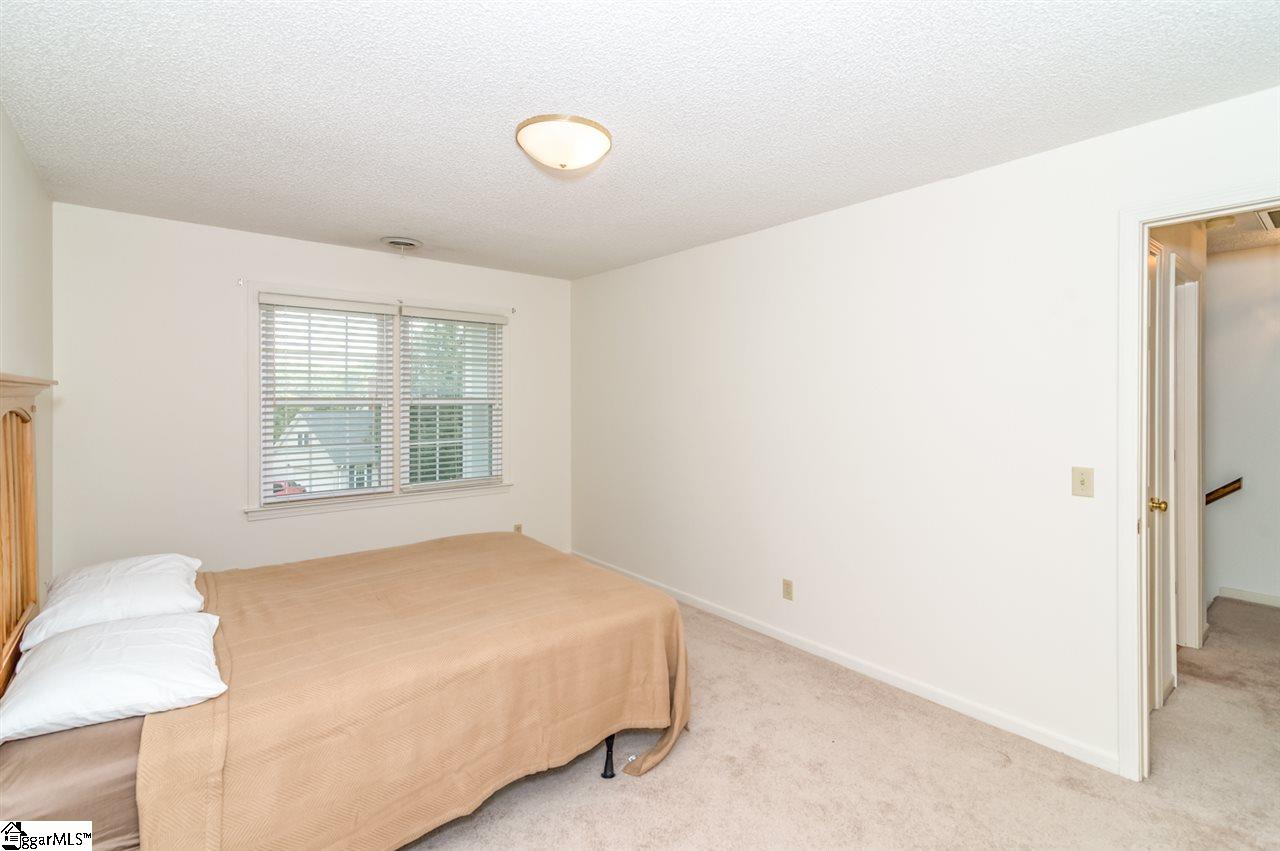 207 Roberts Farm Road Simpsonville, SC 29681 - Photo 27 of 35 Gallery Image 27