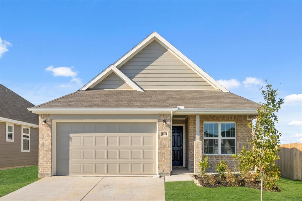 1104 Runway Road Fort Worth, TX 76131 - Photo 1 of 16