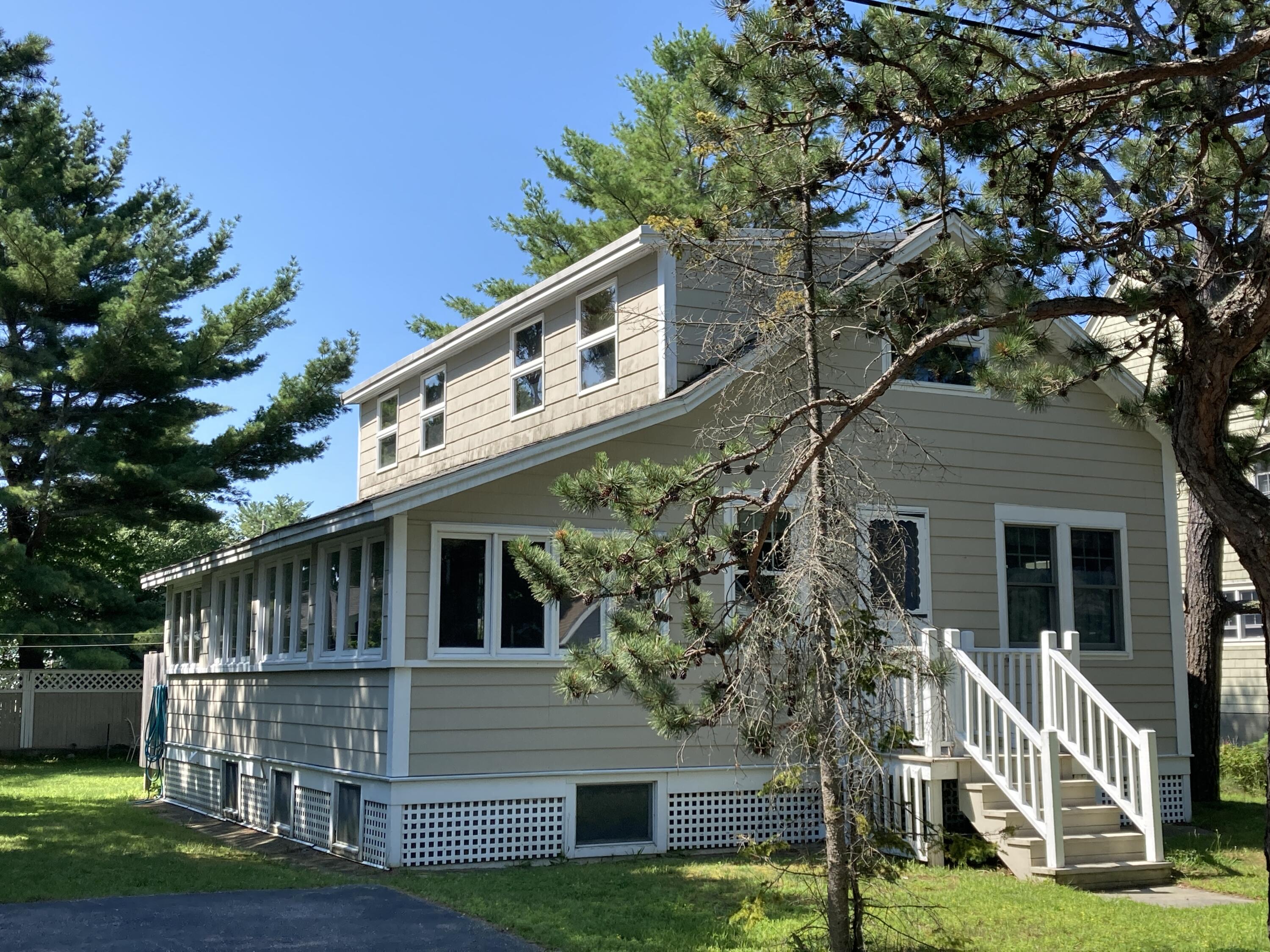 11 Lower Beach Road Saco, ME 04072 - Photo 4 of 47 IMG_1086 (1)
