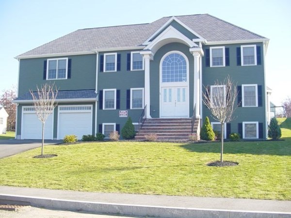 70 Jensen Farm Road Braintree, MA 02184 - Photo 4 of 6 Gallery Image 4