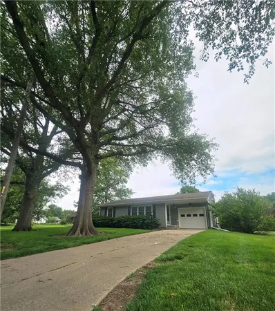$149,000 | 404 Spruce Street, Tarkio, MO 64491
