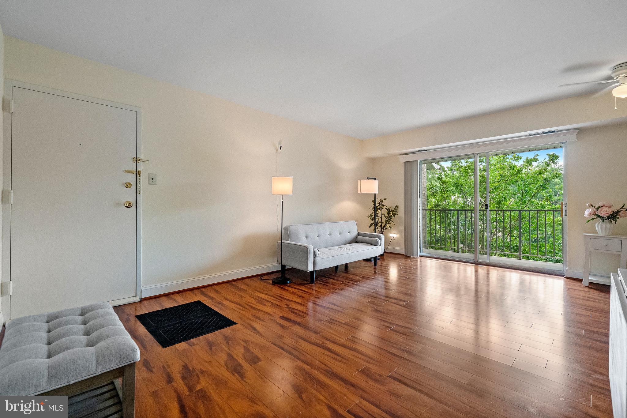 7984 Audubon Avenue, Unit 203 Alexandria, VA 22306 - Photo 5 of 53