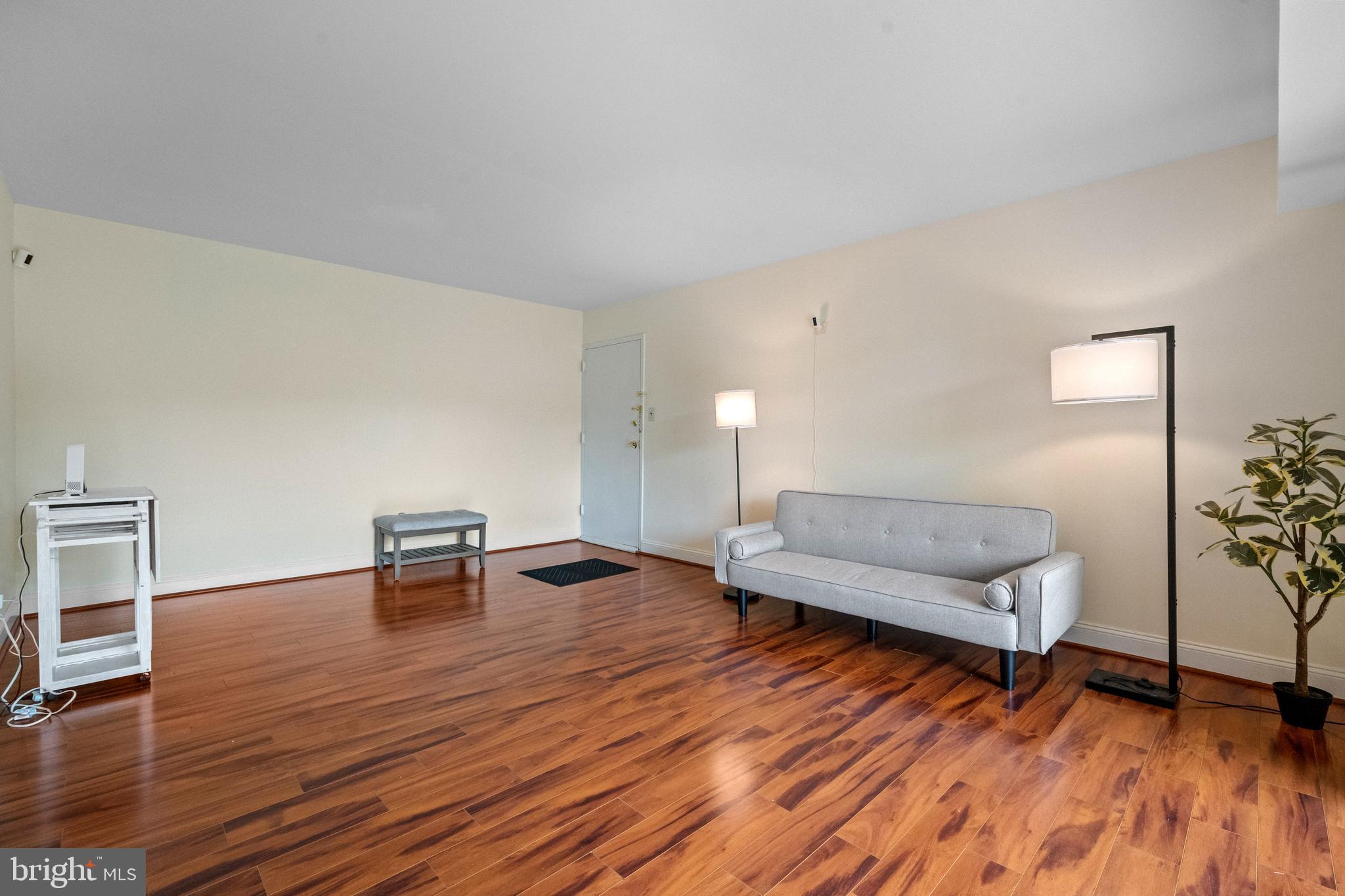 7984 Audubon Avenue, Unit 203 Alexandria, VA 22306 - Photo 6 of 53
