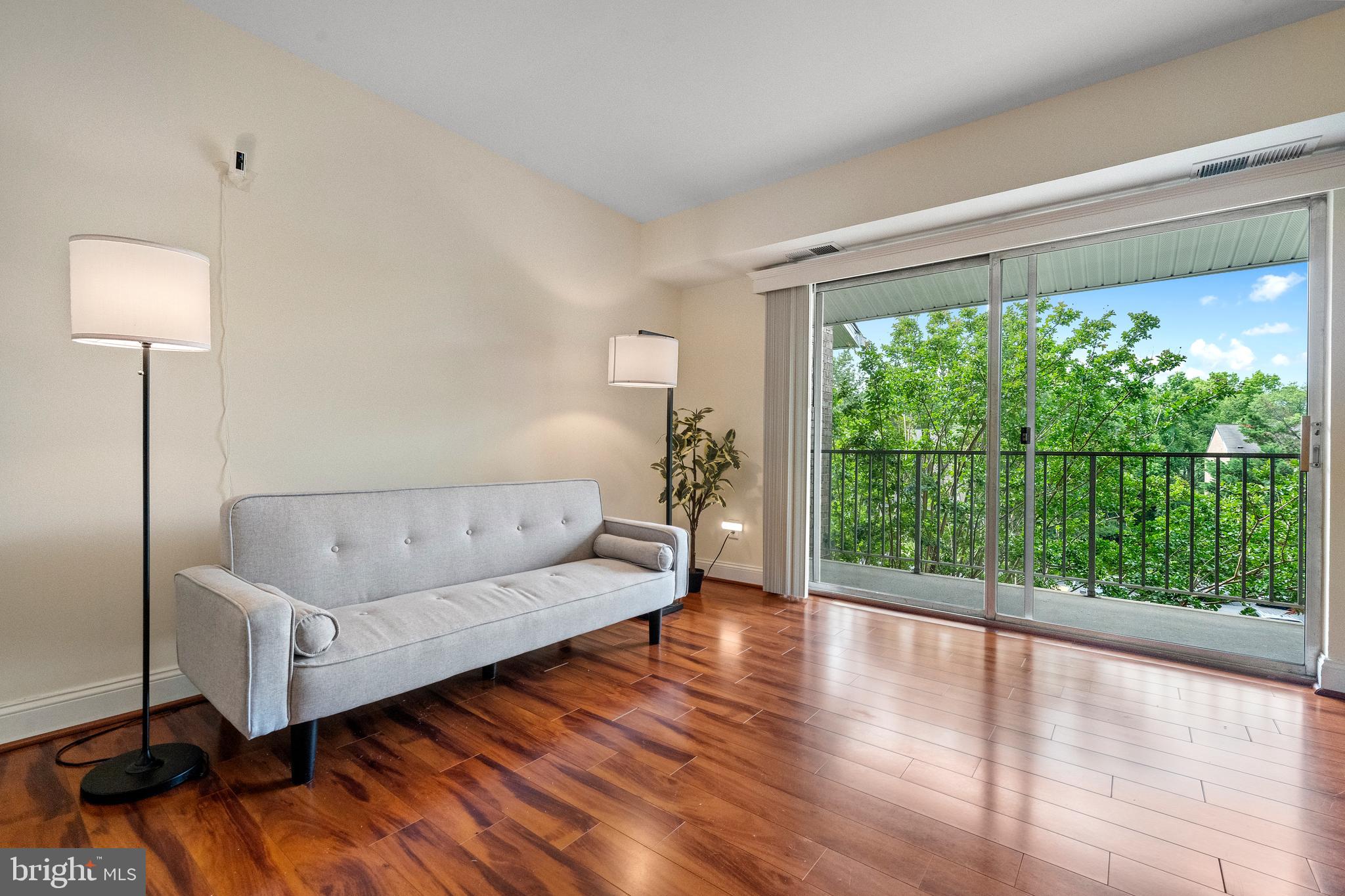 7984 Audubon Avenue, Unit 203 Alexandria, VA 22306 - Photo 10 of 53