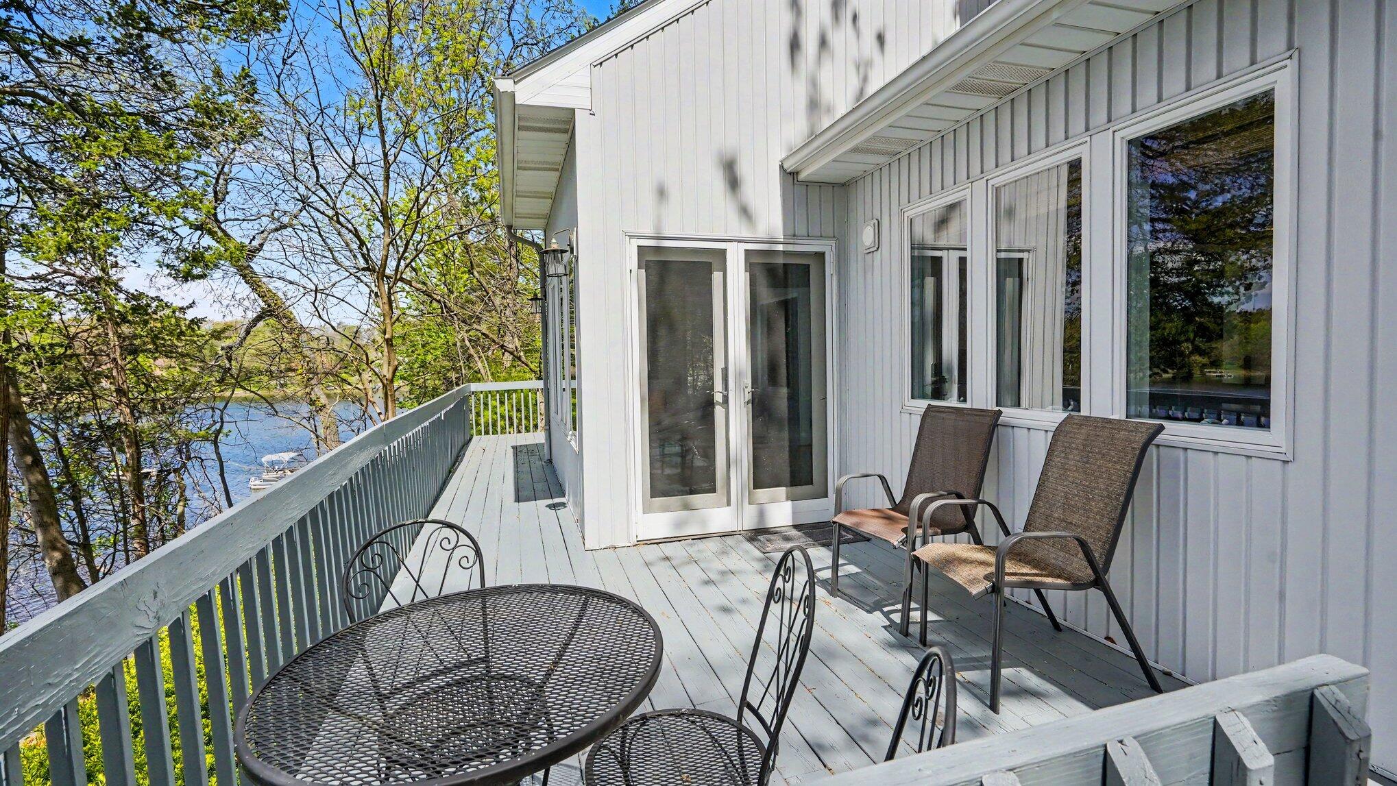 190 Island Lake Road Chelsea, MI 48118 - Photo 7 of 41 008_file_9738