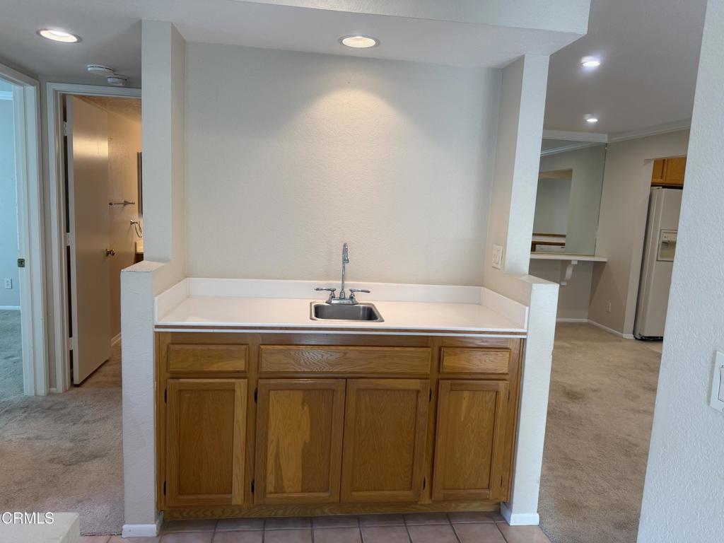 2232 Martinique Lane Oxnard, CA 93035 - Photo 11 of 64