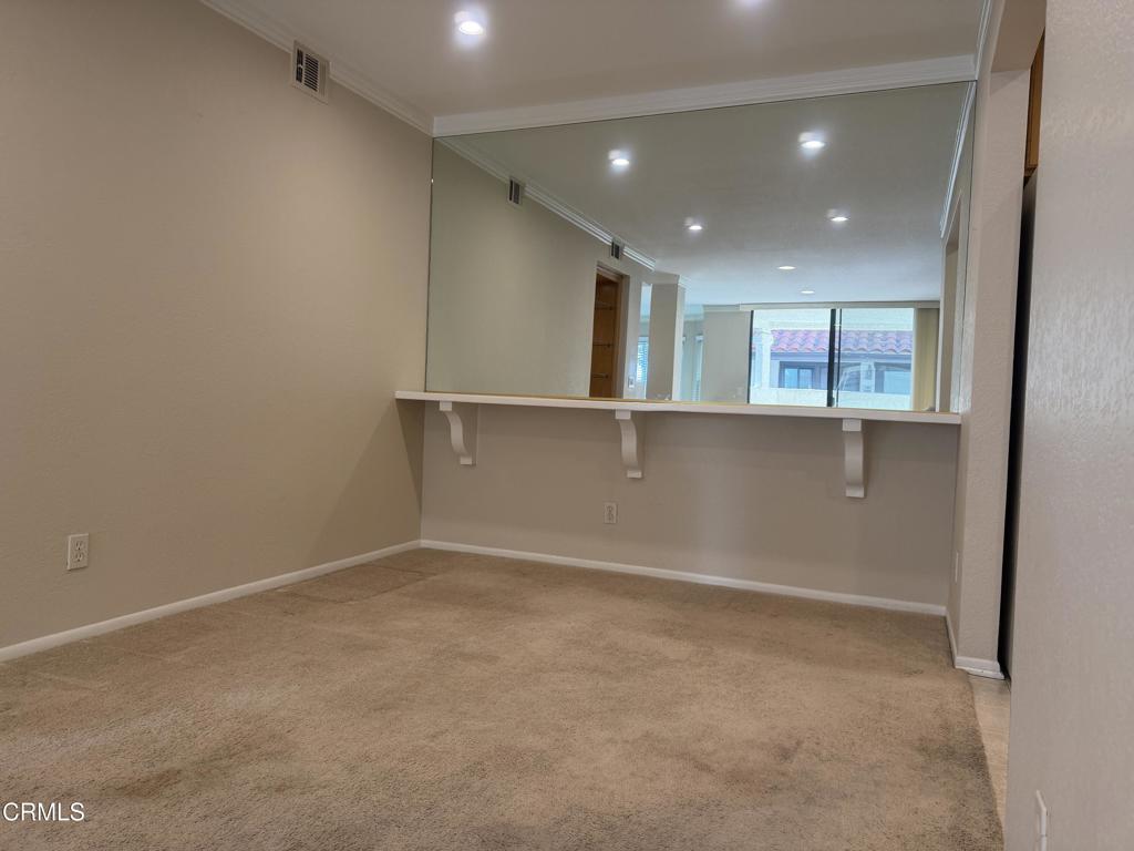 2232 Martinique Lane Oxnard, CA 93035 - Photo 22 of 64