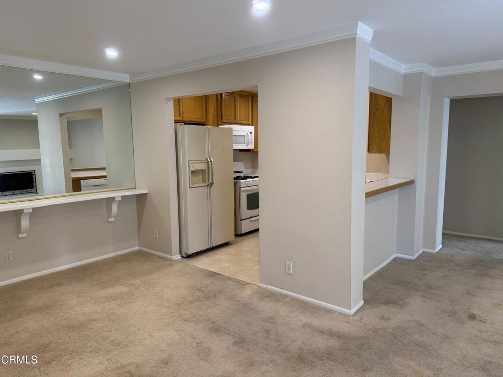 2232 Martinique Lane Oxnard, CA 93035 - Photo 24 of 64