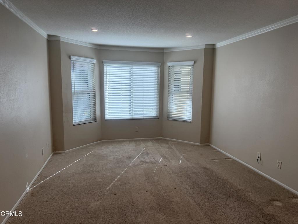 2232 Martinique Lane Oxnard, CA 93035 - Photo 41 of 64