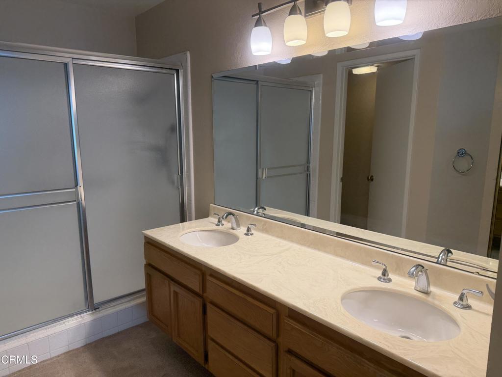 2232 Martinique Lane Oxnard, CA 93035 - Photo 43 of 64