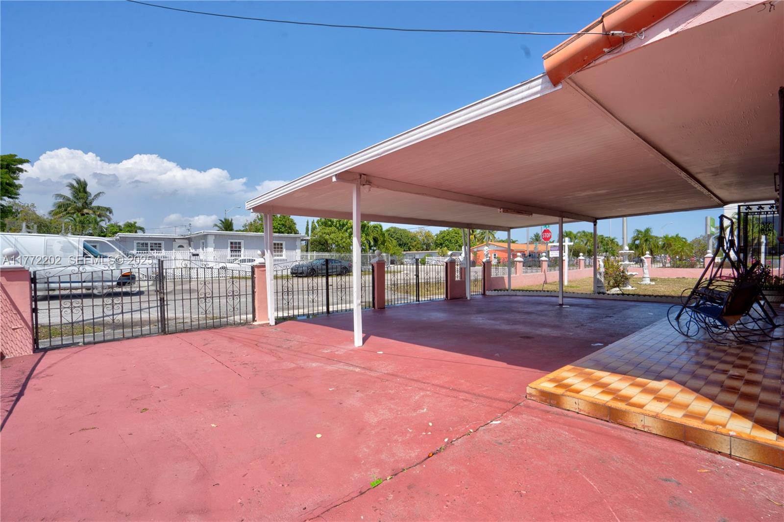 390 East 44th Street Hialeah, FL 33013 - Photo 31 of 39 a view of a backyard