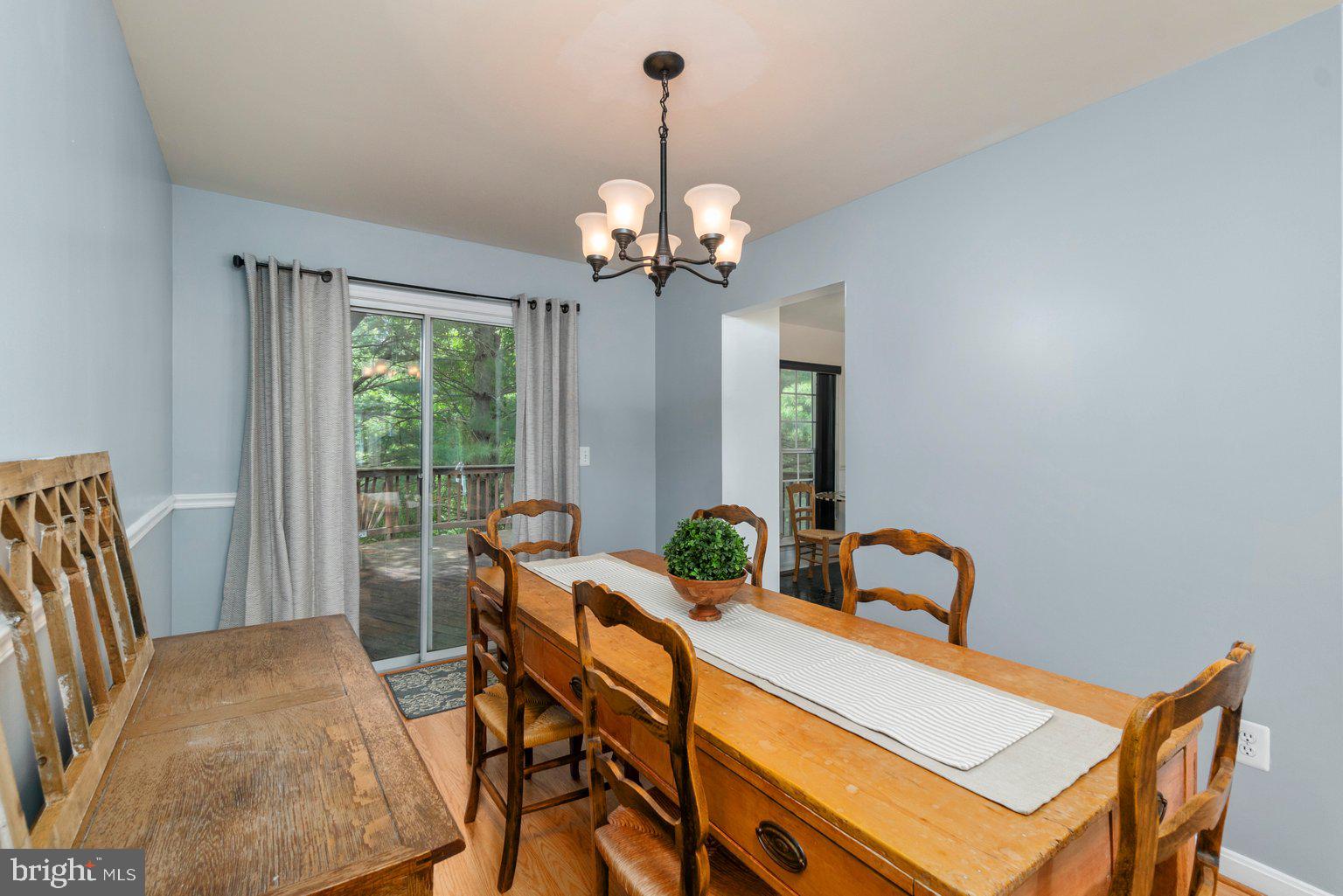 10940 Baskerville Road Reisterstown, MD 21136 - Photo 12 of 38 Dining Room