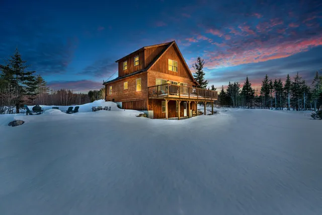 $749,900 | 27 2nd Street, Bethel, ME 04217