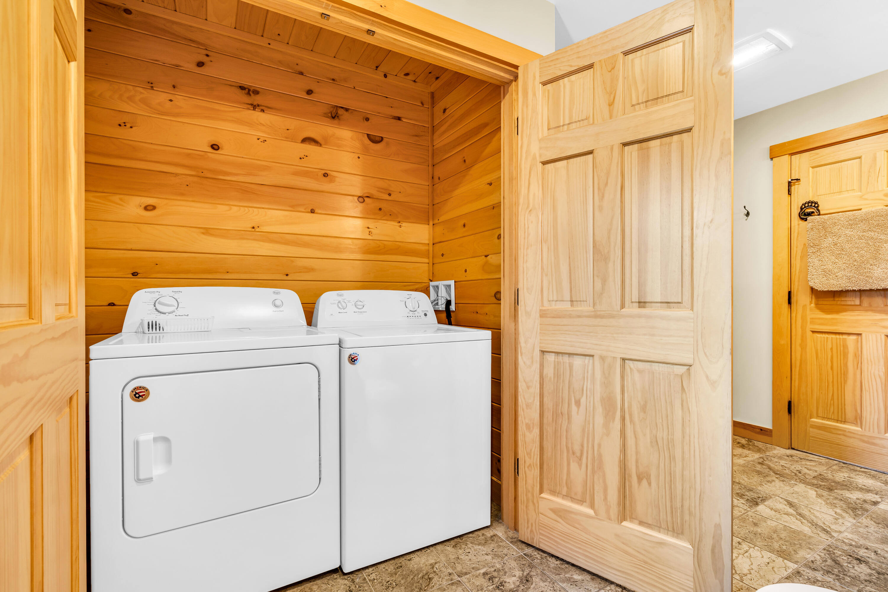 27 2nd Street Bethel, ME 04217 - Photo 18 of 50 46-DSC09598