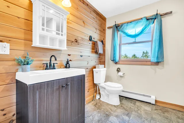 $699,900 | 27 2nd Street, Bethel, ME 04217