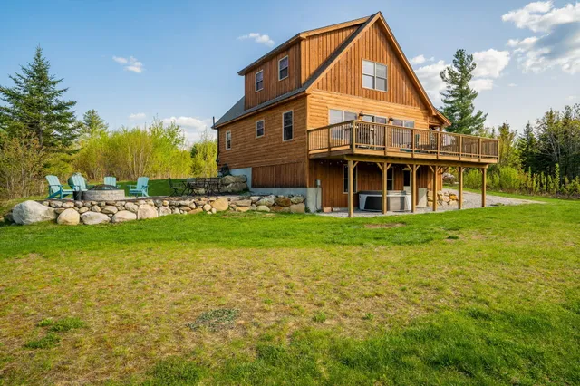 $699,900 | 27 2nd Street, Bethel, ME 04217