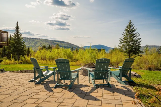 $699,900 | 27 2nd Street, Bethel, ME 04217