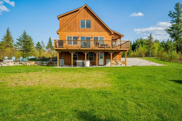 $699,900 | 27 2nd Street, Bethel, ME 04217