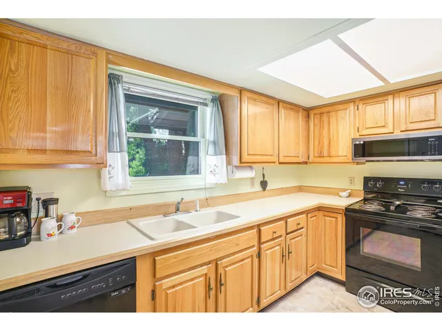 $323,000 | 400 Emery Street, Unit 302, Longmont, CO 80501