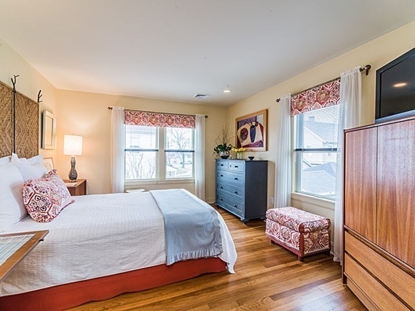 53 Merrill Road Watertown, MA 02472 - Photo 11 of 19