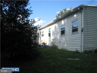 110 Gable Road Paoli, PA 19301 - Photo 2 of 7 Exterior Back