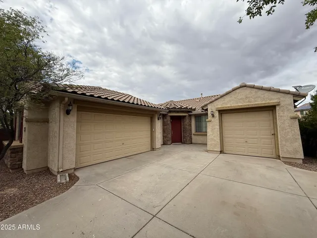 $2,150 | 3440 North Spyglass Drive, Florence, AZ 85132