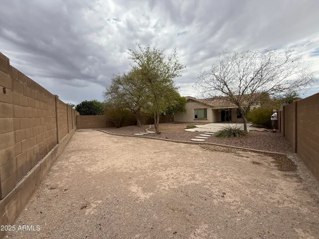 $2,150 | 3440 North Spyglass Drive, Florence, AZ 85132