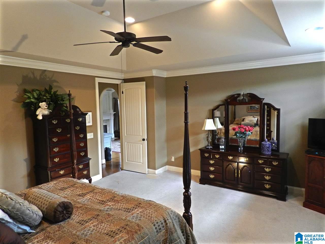 1060 Grande View Pass Alabaster, AL 35114 - Photo 9 of 50