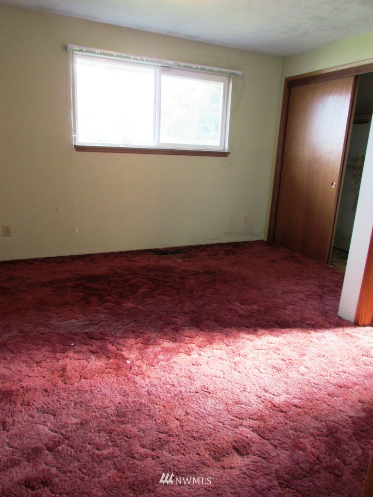 1607 South 27th Street Renton, WA 98055 - Photo 8 of 25
