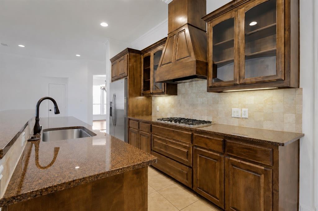 7905 Kickapoo Drive McKinney, TX 75070 - Photo 12 of 38 Kitchen
