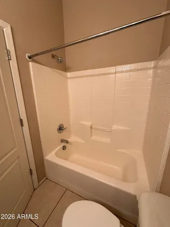 $1,995 | 17150 North 23rd Street, Unit 136, Phoenix, AZ 85022