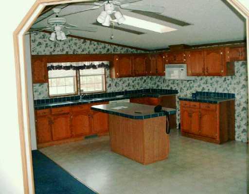 1439 Coffee Run Road Pulaski, PA 16143 - Photo 2 of 8 Kitchen.
