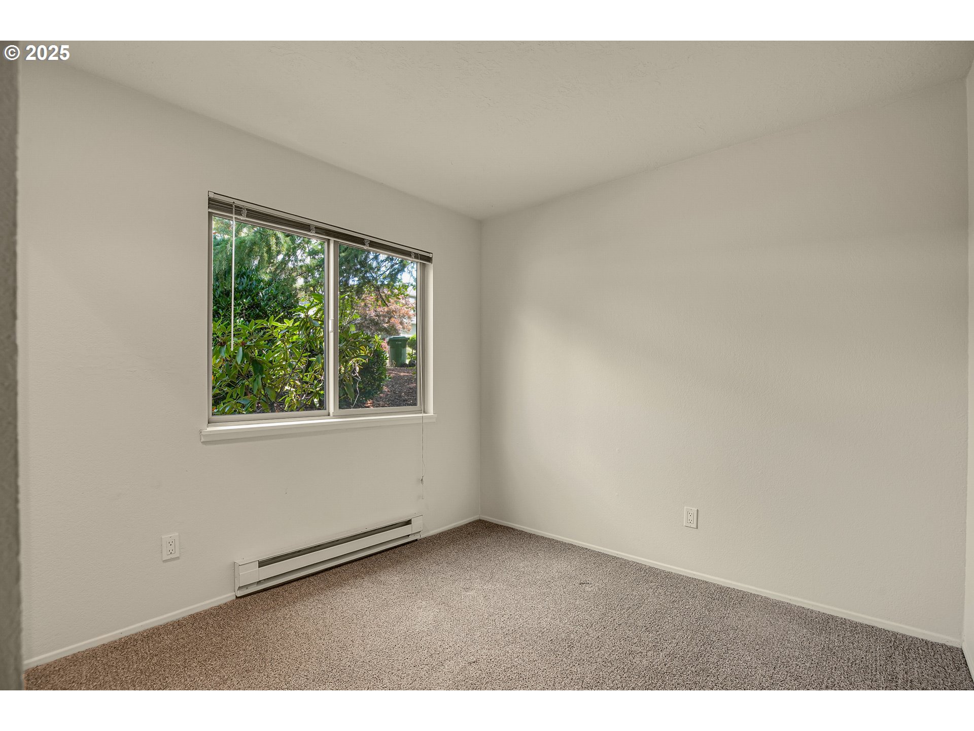 86 Kingsgate Road, Unit F101 Lake Oswego, OR 97035 - Photo 29 of 42 Gallery Image 29