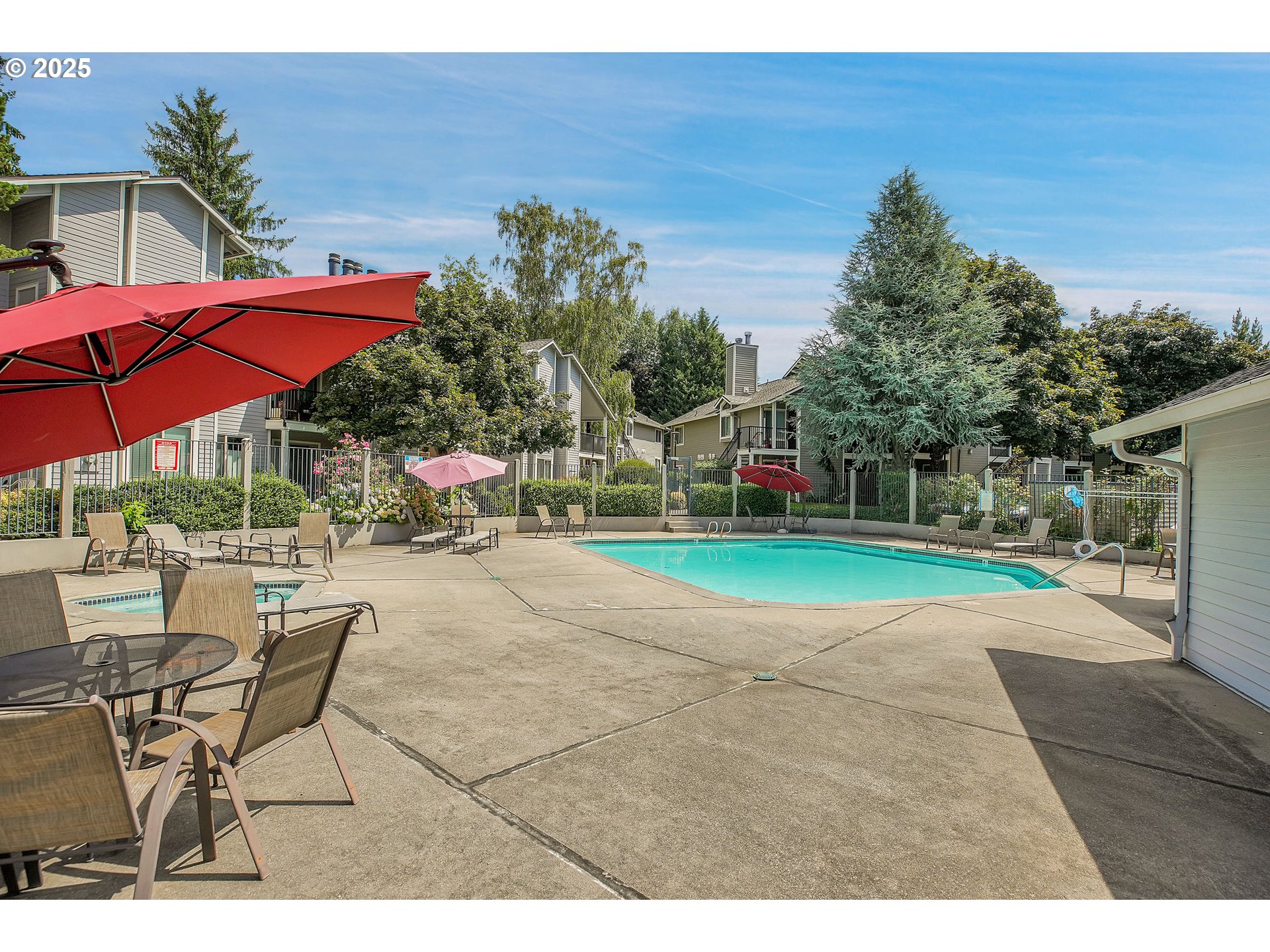 86 Kingsgate Road, Unit F101 Lake Oswego, OR 97035 - Photo 36 of 42 Gallery Image 36