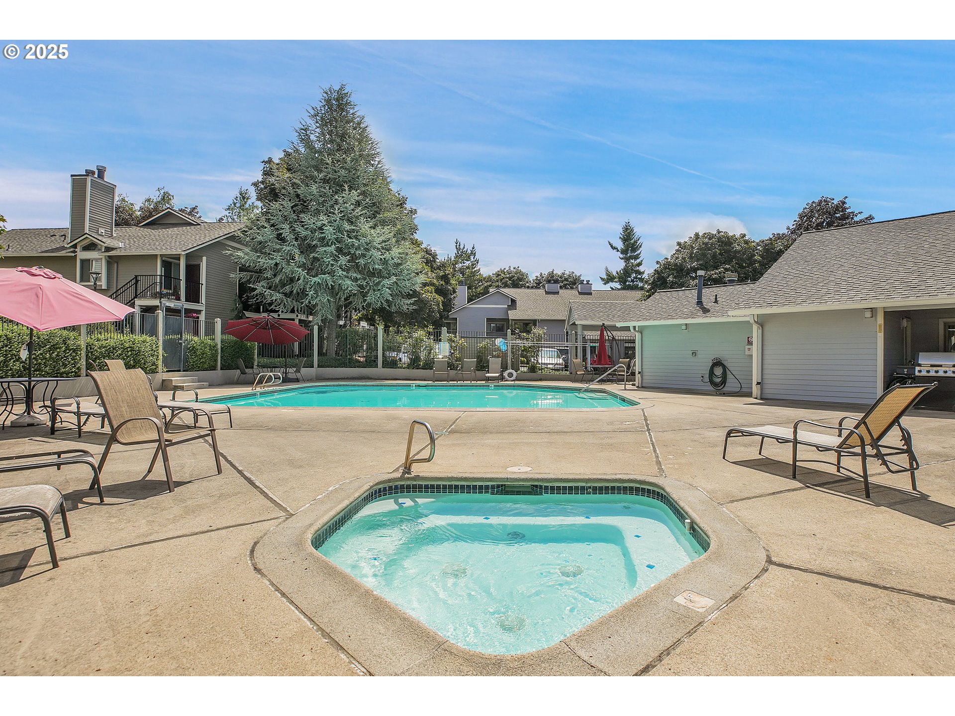 86 Kingsgate Road, Unit F101 Lake Oswego, OR 97035 - Photo 37 of 42 Gallery Image 37