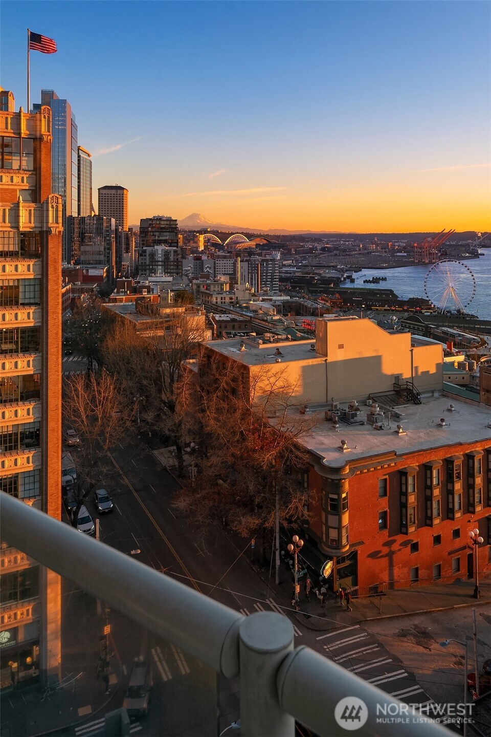 2000 1st Avenue, Unit 1402 Seattle, WA 98121 - Photo 16 of 36