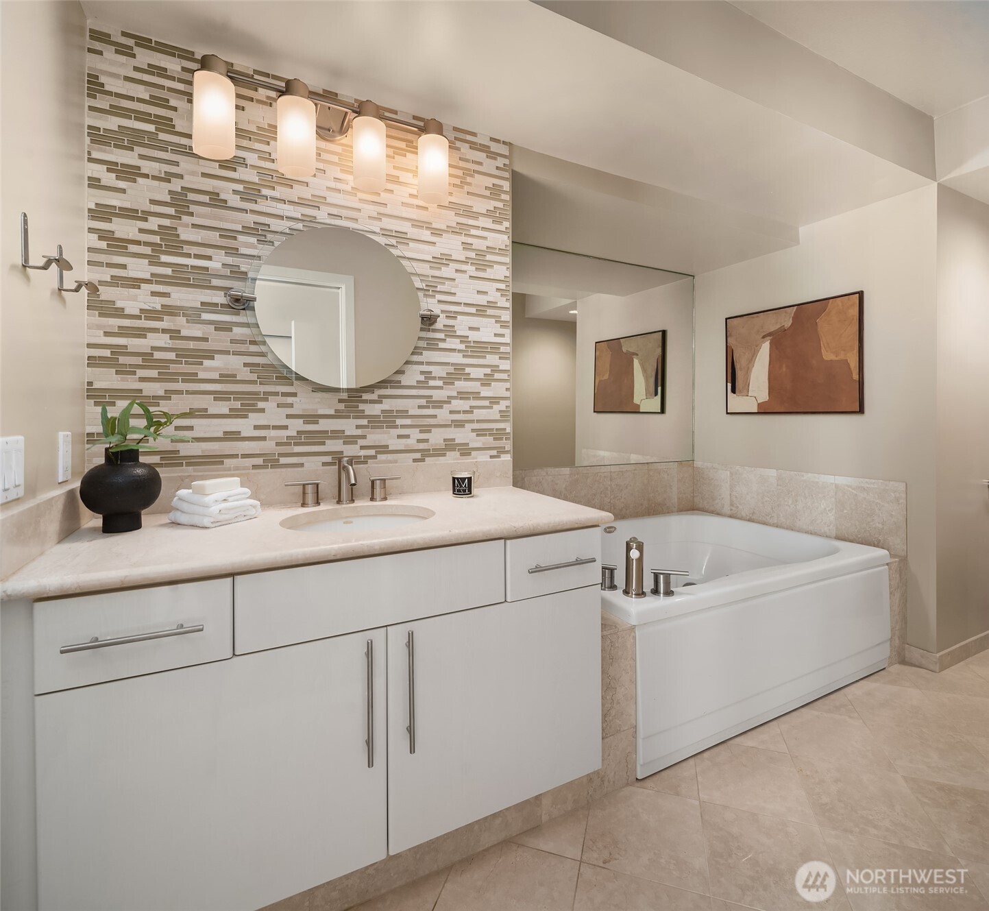 2000 1st Avenue, Unit 1402 Seattle, WA 98121 - Photo 21 of 36