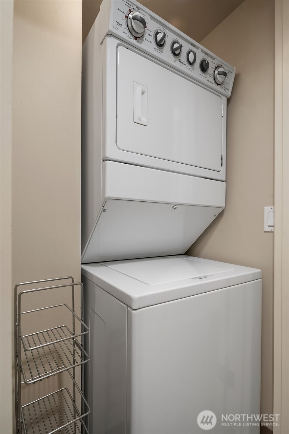 2000 1st Avenue, Unit 1402 Seattle, WA 98121 - Photo 27 of 36