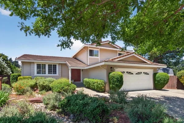 $1,180,000 | 3376 Linda Mesa Way, Napa, CA 94558