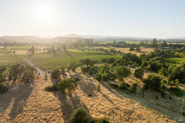 $1,650,000 | 2220 Oakwild Lane, Santa Rosa, CA 95401