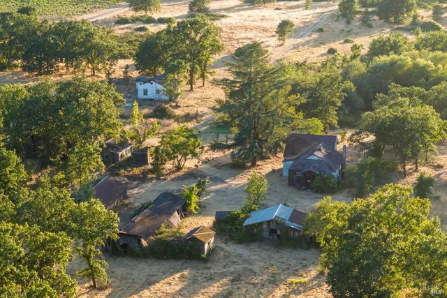 $1,650,000 | 2220 Oakwild Lane, Santa Rosa, CA 95401