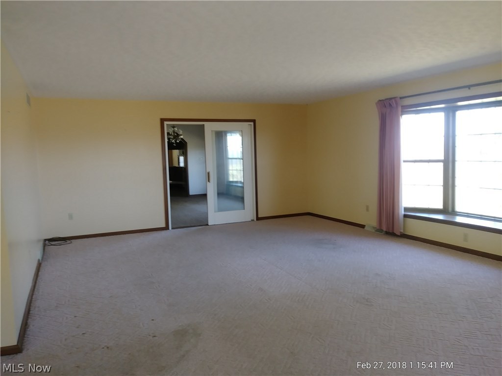 12585 Amish Ridge Road Mount Perry, OH 43760 - Photo 9 of 32 Gallery Image 9