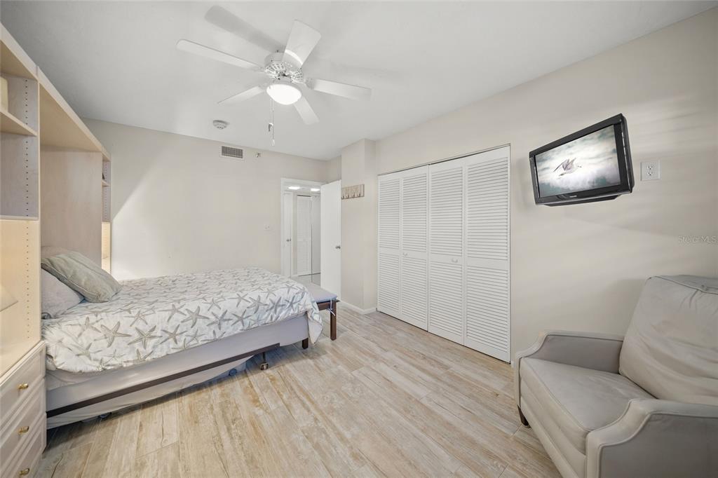 5740 Midnight Pass Road, Unit 104F Sarasota, FL 34242 - Photo 29 of 95 Gallery Image 29