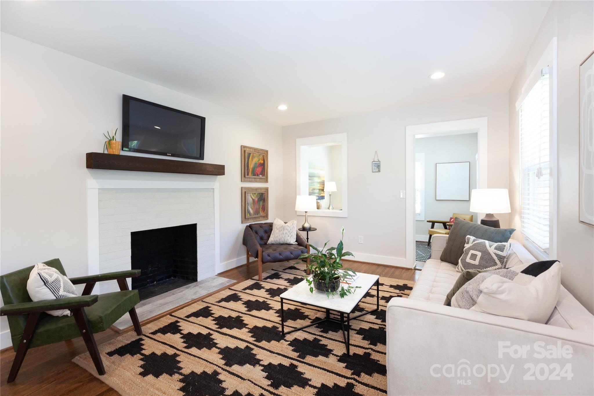 2421 Remount Road Charlotte, NC 28208 - Photo 3 of 35 Gallery Image 3