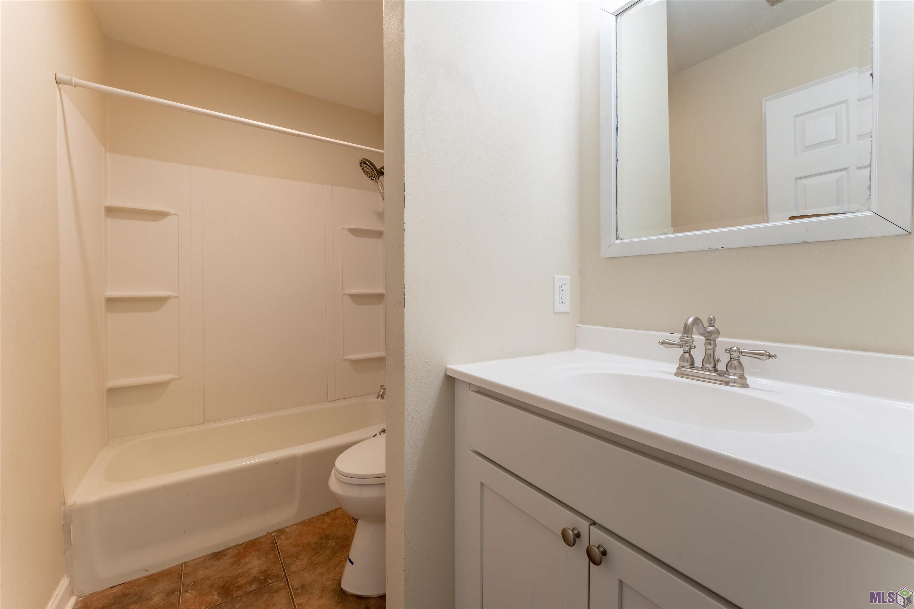 9755 Mint Drive Baton Rouge, LA 70809 - Photo 13 of 15