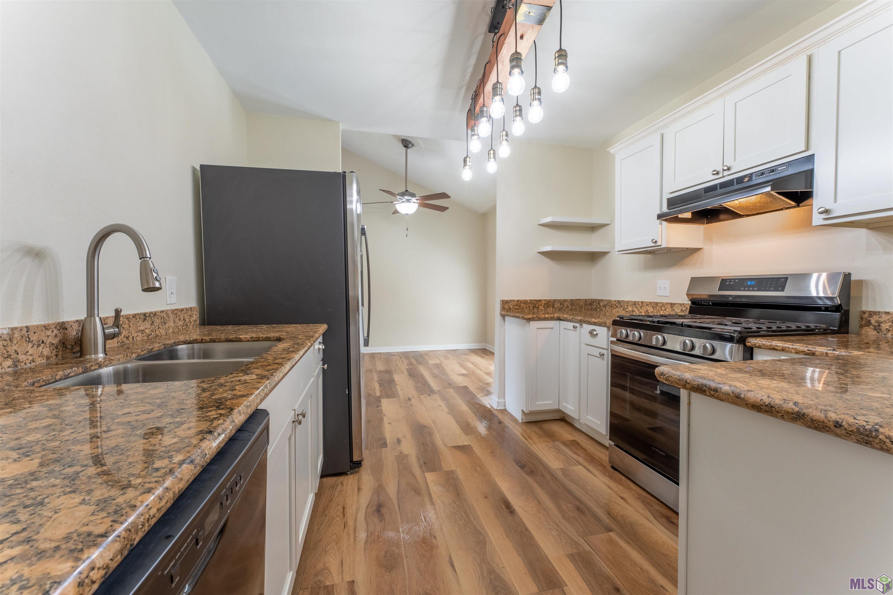 9755 Mint Drive Baton Rouge, LA 70809 - Photo 7 of 15