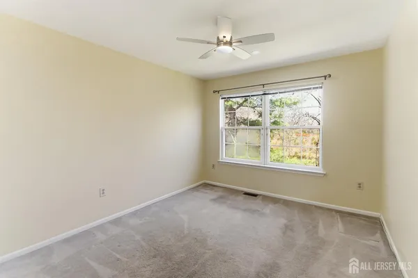 $4,000 | 62 Magellan Way, Franklin Park, NJ 08823