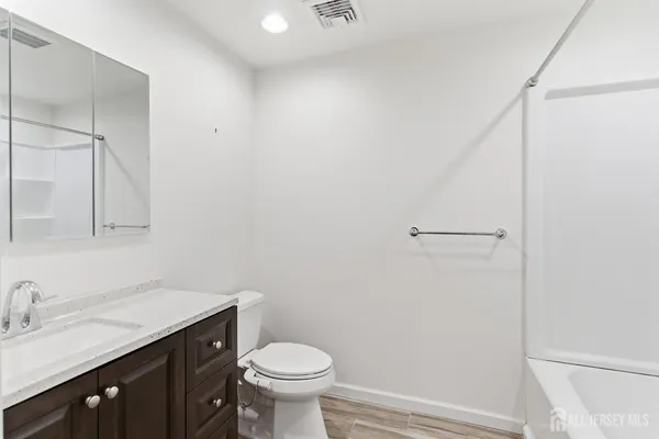 $4,000 | 62 Magellan Way, Franklin Park, NJ 08823