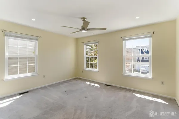 $4,000 | 62 Magellan Way, Franklin Park, NJ 08823