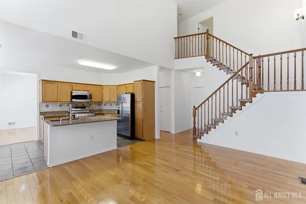 $4,000 | 62 Magellan Way, Franklin Park, NJ 08823